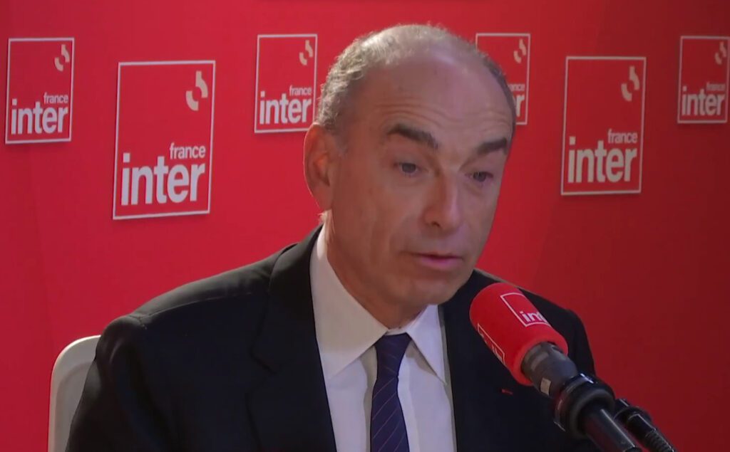 Jean-François Copé au micro de la matinale de France Inter